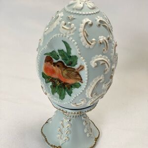 Vintage Avon 1994 “Seasons Treasures Egg Collection” Birds Of Joy